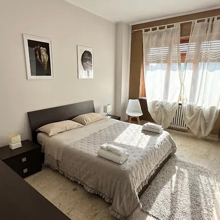 Apartment Casa Intera - Museo Egizio - Stadio - Inalpi Arena - Parco Pellerina